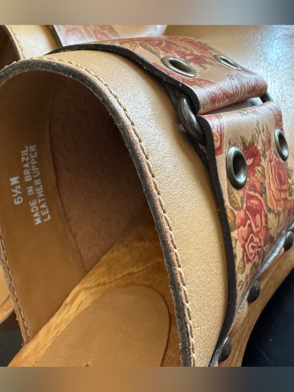 Espirit Tan Leather Clogs with Floral Accent Strap. Y2K| Leather| - Picture 3 of 6
